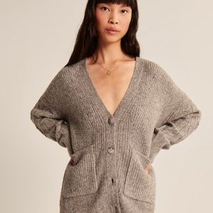 NWT Abercrombie and Fitch Cable Knit Cardigan.